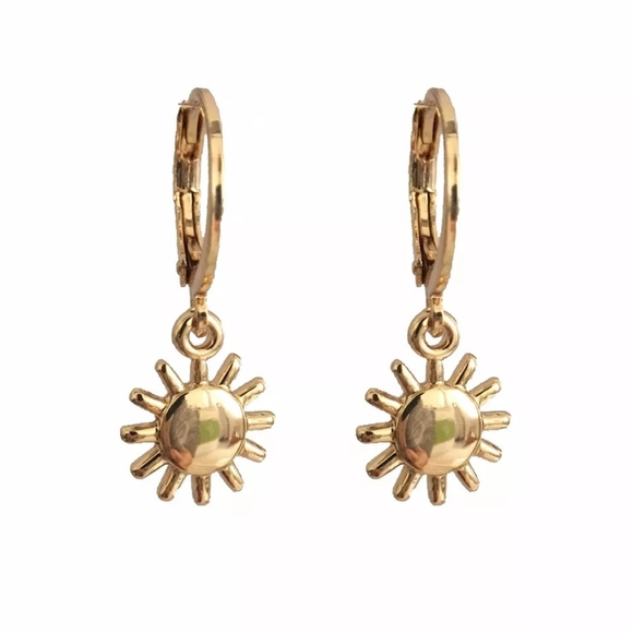 Women Drop Dangle Gold Plated Earrings - Picture 4 of 5